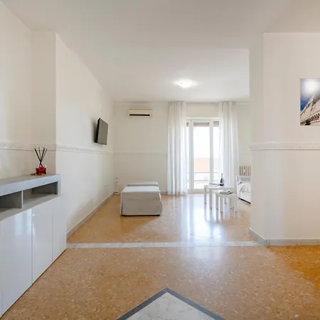 Apartment Guesthost - Dimora Dall'alto *