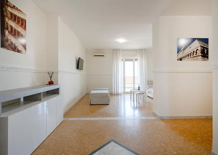 Apartment Guesthost - Dimora Dall'alto *