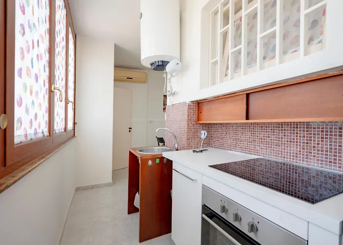 Guesthost - Dimora Dall'alto * Bari