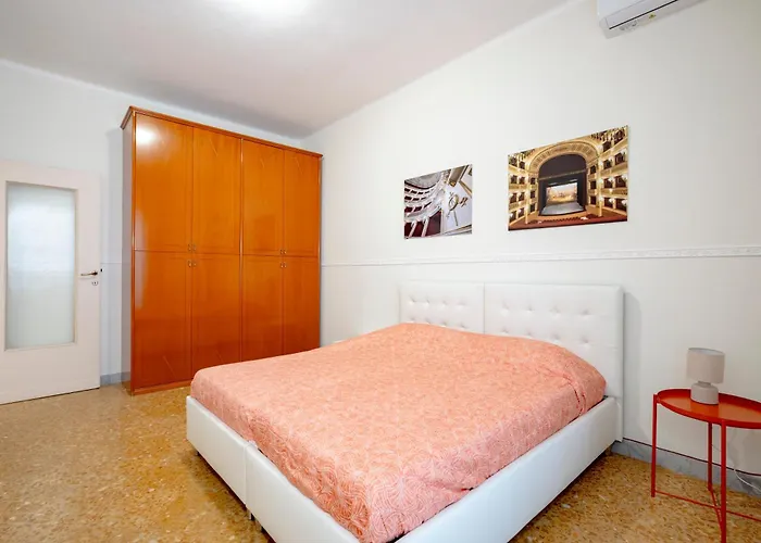 Apartment Guesthost - Dimora Dall'alto